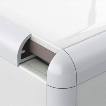 Műanyag csempeélvédő sarokelem - 10mm fehér