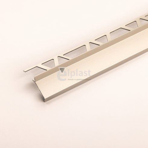 Alumínium terasz szegély eloxált ezüst - 2500x7 mm
